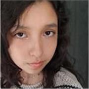 Profesora de inglés dispuesta a enseñar a alumnos desde ESO a bachillerato.