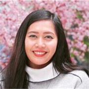 I am a native level English speaker with an Education degree and I majored in English