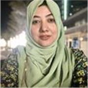 English tutor providing lessons to all the students specializing in early years