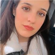 Insegnante / studentessa per dare ripetizioni principalmente di matematica