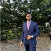 Insegnante privato offre supporto mirato e flessibile per studenti