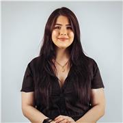 Profesora de sociales y lengua castellana, Enfasis en básica primaria, soy administradora de empresa de la universidad Sergio arboleda y normalista superior de la escuela normal de corozal, sucre