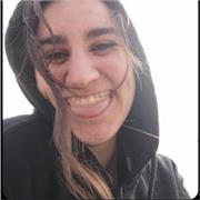 Estudiante con titulo de auxiliar de enfermería da clases de biología y geología, nivel ESO en Donostia/San Sebastián