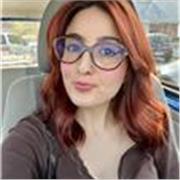 Insegnante di spagnolo impartisce lezioni di lingua spagnola