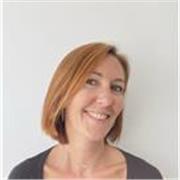 Professeure en graphisme et design d’espace / 19 ans d'expérience
(pédagogie et créativité)