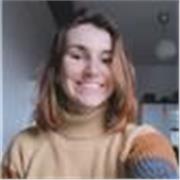 Actuellement étudiante en troisième année de droit, je propose des cours de mathématiques. Je peux également faire des cours de français littérature, de français langue étrangère et d’histoire géographie. Étant professeur particulière dans une association