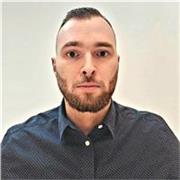 Profesor de apoyo escolar y para profesionales