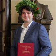 Laureato magistrale Scienze Politiche con Lode offre lezioni di storia