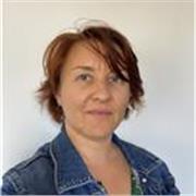 Master en lettres modernes. 
J’ai effectué qq remplacements en collèges il y a 10 ans. 