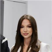 Effettuo lezioni private per ogni fascia di età.