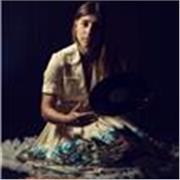 Producer e insegnante di DJing – un approccio consapevole al suono e alla performance