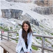 Hi there! Sono Noemi, viaggiatrice e laureata in Relazioni Internazionali con esperienza nell'insegnamento per adulti e piccini!