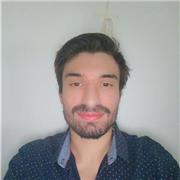 Laureando in ingegneria Energetica, impartisce lezioni di Fisica per ragazzi dalle elementari alle superiori