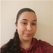 Hola, soy Thais, quiero ayudar a los niños que necesitan ayuda, podemos estudiar juntos y encontrar la mejor manera para estudiar.