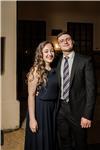 Studentessa in lettere classiche nell’università di catania, e al conservatorio v. bellini, offre ripetizioni di italiano, greco, latino e musica