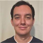 Profesor multidisciplinar con experiencia educativa en numerosas materias. Matemáticas, lengua, inglés, naturales y geografía