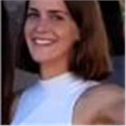 Ragazza di 20 anni con esperienza. Ho vissuto in Francia, frequentato un liceo linguistico in Italia (maturata con 98)
