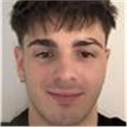 Estudiant de Fisioteràpia i Ciències de l'esport, a la universitat de Blanquerna i tinc experiència en monitoratge de lleure