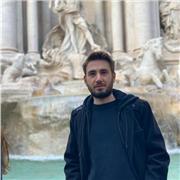 Laureato in pedagogia e formazione continua con 24 CFU in storia e filosofia