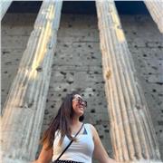 Soy profesora desde hace 5 años. 
Por las tardes me ofrezco a dar clases de apoyo en Barakaldo, en mi propia casa