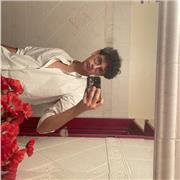 Studente del liceo classico che offre ripetizioni di matematica, biologia, chimica e fisica fino alla terza superiore