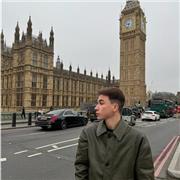 Profesor de asignaturas de primaria, inglés, matemáticas, lengua castellana, lengua gallega, y conocimiento del medio