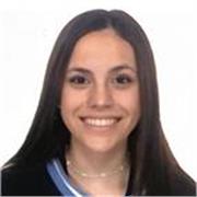 Estudiante imparte clases particulares a niños de todas las edades