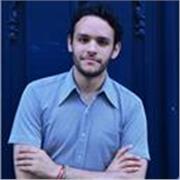 Clases de ciencia política con un profesor joven online o presenciales