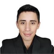 Profesor de ciencias sociales con experiencia en clases de secundaria en el colegio Liceo de la universidad de Nariño