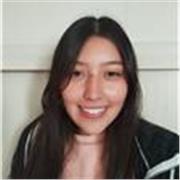 Profesora de Inglés, Egresada de Enseñanza Media con honores
