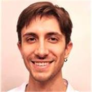 Studente all'ultimo anno della magistrale di Italianistica, fornisco lezioni in materie umanistiche (Italiano, letteratura e storia) per studenti di scuola media e superiore