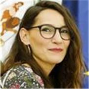 Decoradora y estilista de interiores, te ayudo a progresar en el interiorismo para alcanzar un nivel y estilo propio.