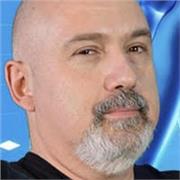 Soy un profesor de filosofia y portugués tengo experiencia en todos los níveles de la educación, privada y pública. Puedo adaptarme a las diferentes demanda y necesidades de los alumnos