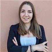 Laureata magistrale in Psicologia Clinica e diplomata al liceo classico