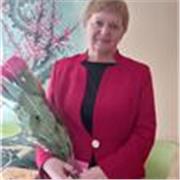 Profesora de ruso, profesora asociada, ofrece formación en idioma ruso. Trabaja con estudiantes adultos de cualquier nivel de domi