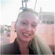 Chica de 48 años española con FP2 y máster me ofrezco dar clases de apoyo a un precio económico especialmente porque me llena 