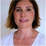 Insegnante di Yoga certificata e attenta alle esigenze e alle richieste di ciascun allievo/a