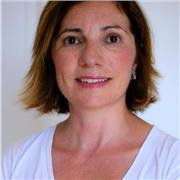 Insegnante di Yoga certificata e attenta alle esigenze e alle richieste di ciascun allievo/a