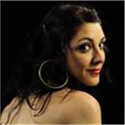 Profesora de Flamenco Descalzo clases particulares de Flamenco Descalzo