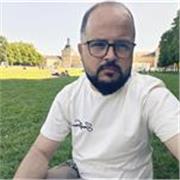 English and chemistry tutor. I have previous experience of teaching both English and chemistry.
