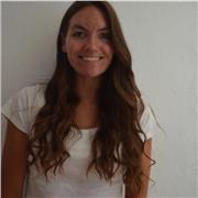 Soy profesora de ingles. Doy clases a todos lose edades y niveles. Online o en persona