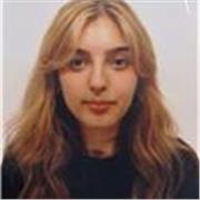 Estudiante con unos meses de experiencia, capacitada para enseñar Inglés, Latín y Griego 