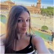 Doy clases adaptadas al nivel de cada alumno buscando una dinámica y/o recursos distintos que permita repasar el contenido dado en clase