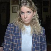 Insegnante di materie umanistiche, italiano, italiano per stranieri