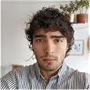 Profesor de apoyo escolar, actualmente estudia de Antropología, especializadp en materias de Ciencias Sociales y Políticas