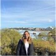 Profesor de inglés especializado en la enseñanza del inglés como segunda lengua u otra lengua. Clases online o presenciales