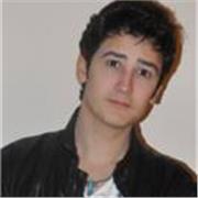Estudiante graduado en traducción e interpretación, doy clases de inglés y francés tanto a jóvenes como adultos desde A1-C1.
