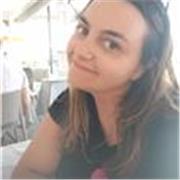 Laureata in lettere moderne impartisce ripetizioni private per materie umanistiche