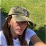 studentessa al terzo anno di economia in inglese con certificazione linguistica B2 Cambridge impartisce ripetizioni.