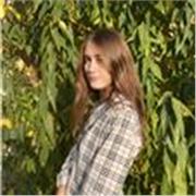 Sono una ragazza che deve finire l’ultimo anno di ragioneria, della sezione AFM (amministrazione finanza marketing)